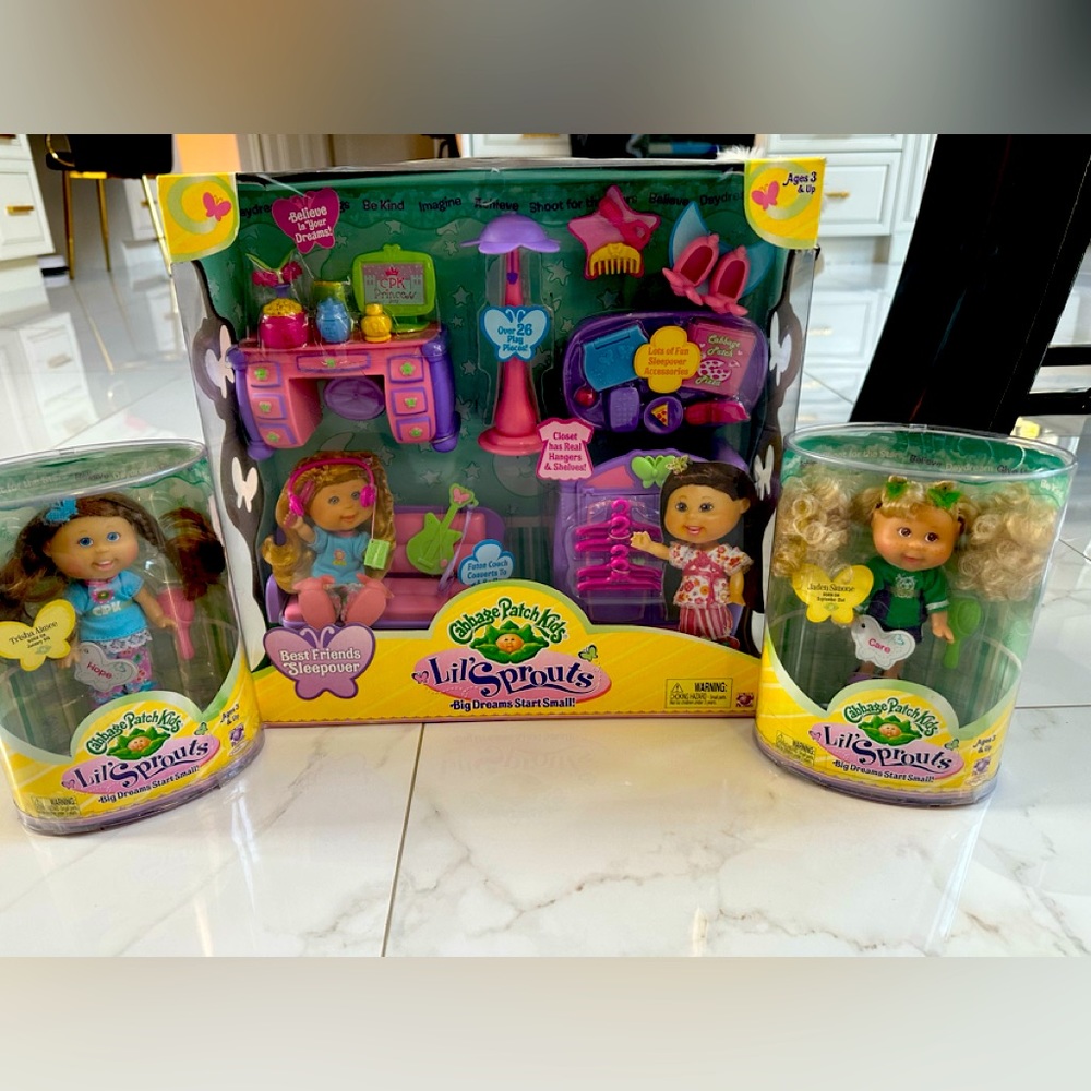 Cabbage patch kids lol sprouts “best friend sleepover” and 2 dolls
